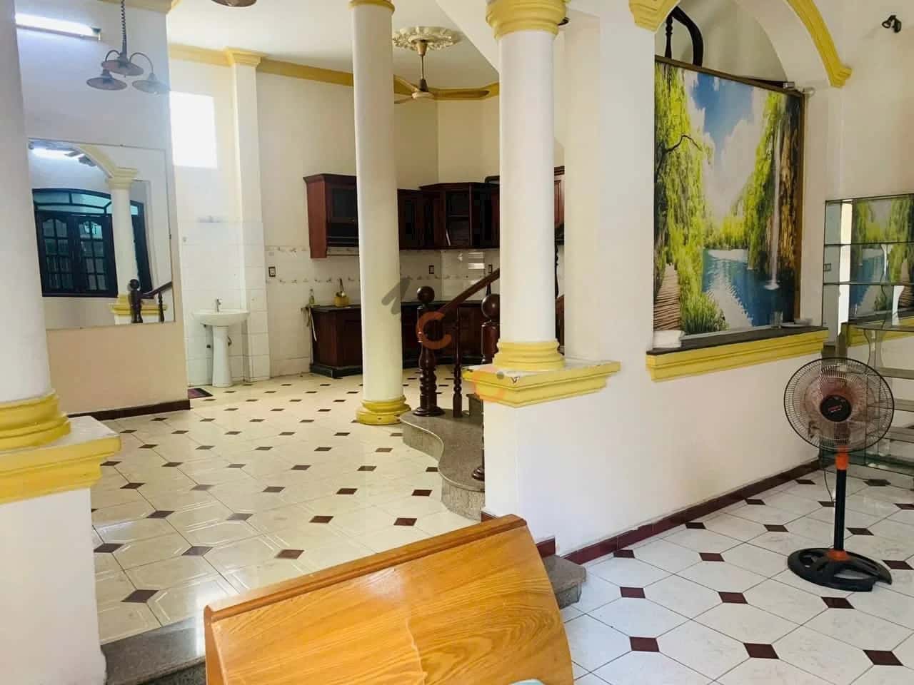 Bán nhà hẻm Hàn Hải Nguyên Quận 11, TP.HCM – 3 phòng ngủ, giá 12 tỷ — Hình 2