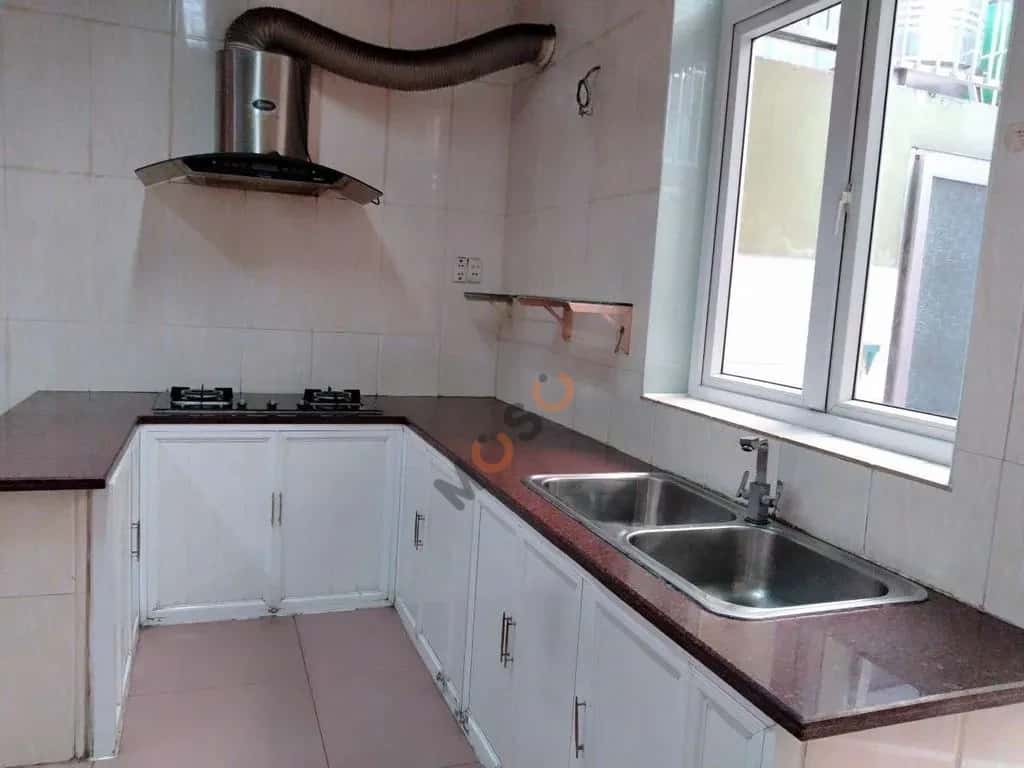 Cho thuê nhà mặt tiền Phan Văn Hớn Quận 12, TP.HCM – 4 phòng ngủ, giá 16 triệu — Hình 3