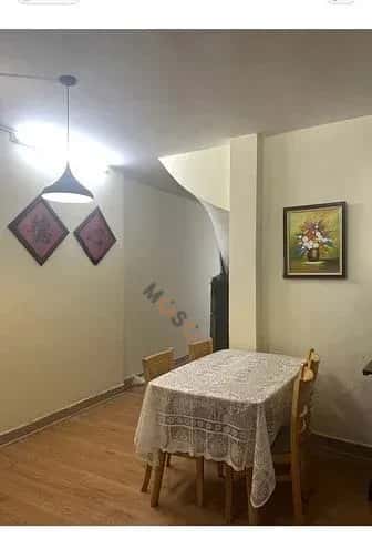 Cho thuê nhà hẻm Đê La Thành Đống Đa, Hà Nội – 4 phòng ngủ, giá 11.5 triệu — Hình 2