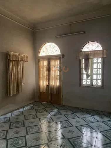 Cho thuê nhà hẻm Lạc Long Quân Tây Hồ, Hà Nội – 2 phòng ngủ, giá 6.5 triệu