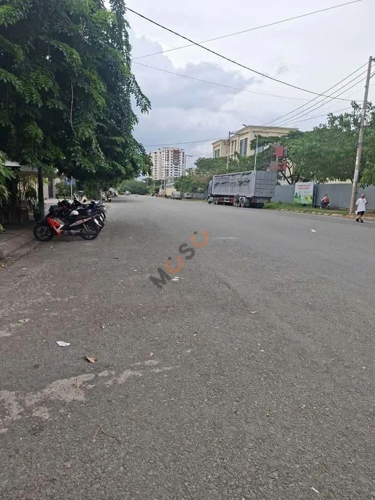 Cho thuê nhà mặt tiền Đường CN 5 Quận 12, TP.HCM – 4 phòng ngủ, giá 22 triệu — Hình 3