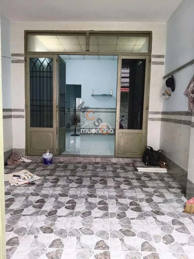 Cho thuê nhà hẻm hẻm 5m thông Hóc Môn, TP.HCM – 2 phòng ngủ, giá 5.5 triệu