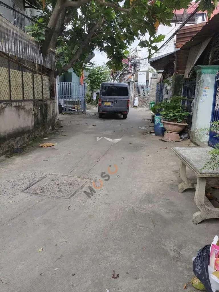 Cho thuê nhà hẻm hẻm 5m thông Hóc Môn, TP.HCM – 2 phòng ngủ, giá 5.5 triệu — Hình 2