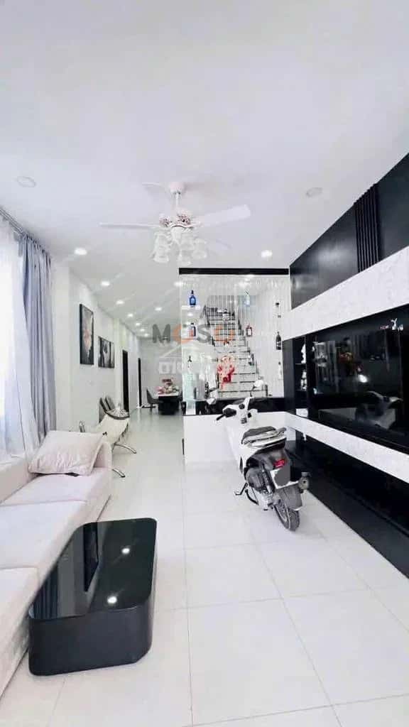 Cho thuê nhà hẻm Tô Ký Tân Xuân Hóc Môn, TP.HCM – 5 phòng ngủ, giá 19 triệu — Hình 2