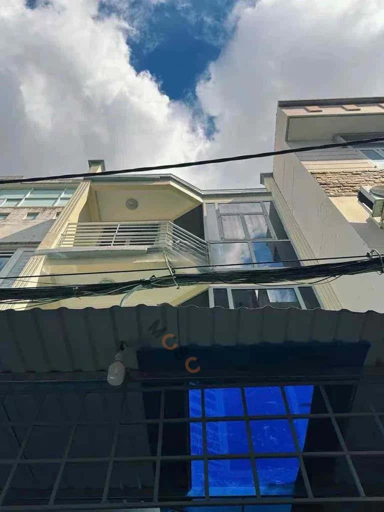 Cho thuê nhà hẻm Bùi Văn Thêm Quận Phú Nhuận, TP.HCM – 3 phòng ngủ, giá 17 triệu