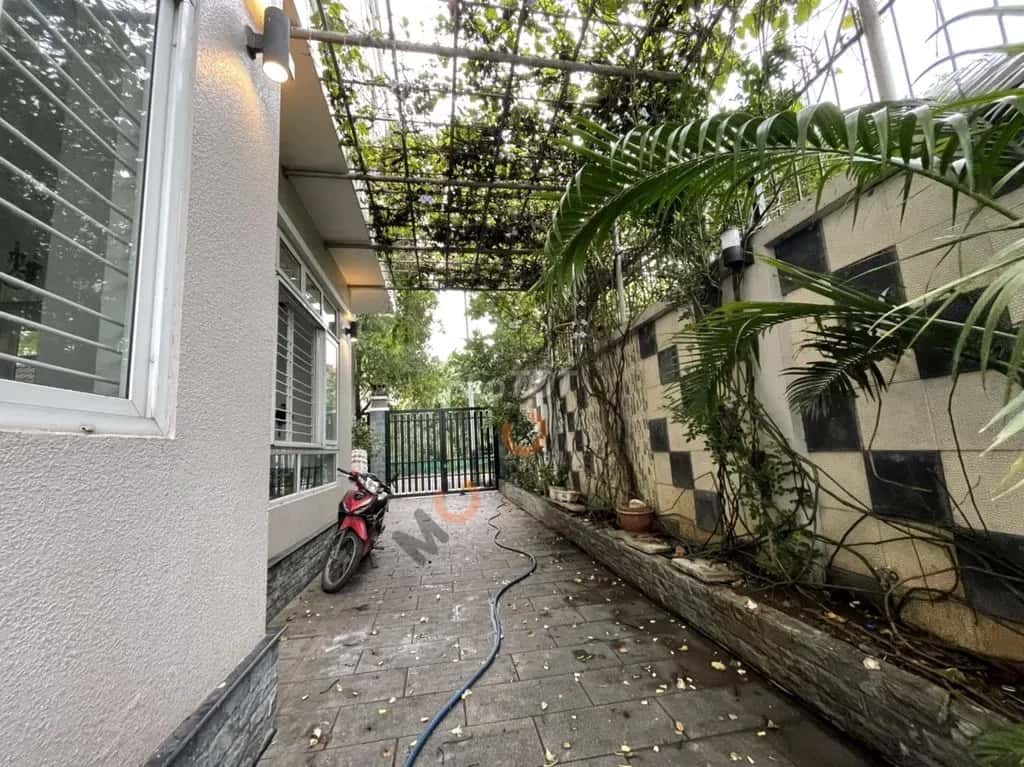 Cho thuê nhà hẻm Lương Định Của Quận 2 cũ, TP. Thủ Đức – 5 phòng ngủ, giá 45 triệu — Hình 3