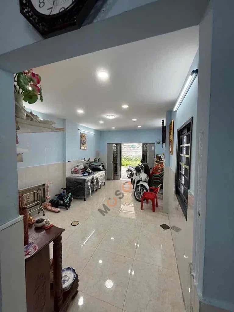 Cho thuê nhà mặt tiền Bến Mễ Cốc Quận 8, TP.HCM – 5 phòng ngủ, giá 10 triệu — Hình 3 Cho thuê nhà mặt tiền Bến Mễ Cốc Quận 8, TP.HCM – 5 phòng ngủ, giá 10 triệu — Hình 3