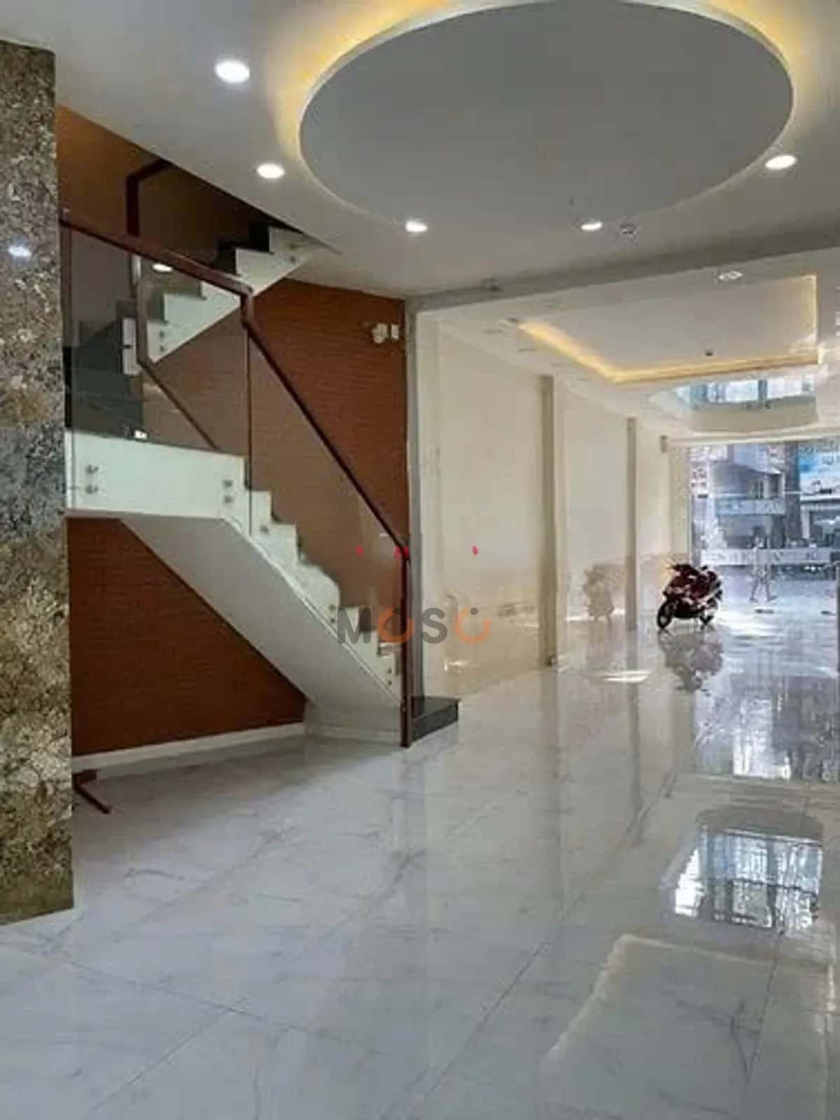 Cho thuê nhà mặt tiền Ngô Gia Tự Quận 10, TP.HCM – giá 90 triệu — Hình 2