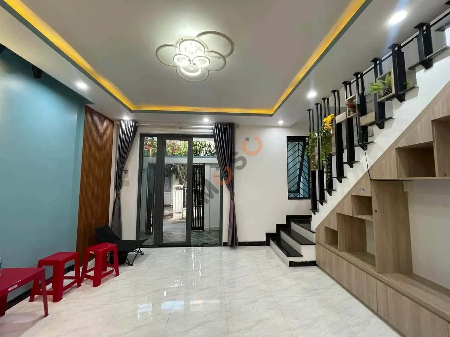Cho thuê nhà hẻm Kiệt Xuân Diệu Quận Thuận Hóa, TP. Huế – 3 phòng ngủ, giá 7 triệu — Hình 2