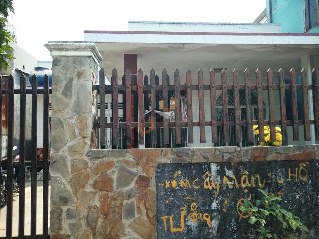 Cho thuê nhà hẻm Lê Lợi Huyện Hóc Môn, TP.HCM – giá 5 triệu — Hình 2 Cho thuê nhà hẻm Lê Lợi Huyện Hóc Môn, TP.HCM – giá 5 triệu — Hình 2