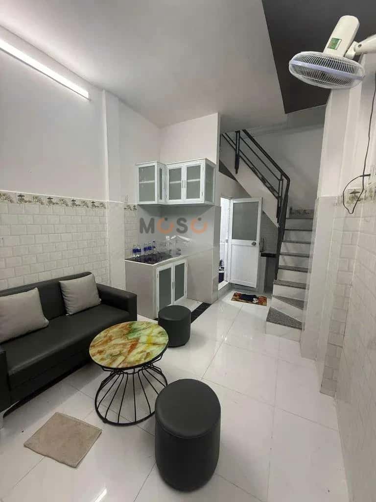 Cho thuê nhà hẻm Đường Phan Văn Trị Quận Bình Thạnh, TP.HCM – 2 phòng ngủ, giá 9 triệu — Hình 3