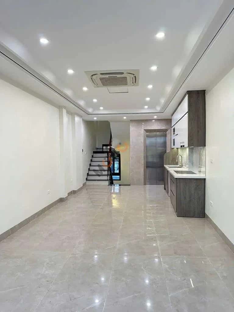 Cho thuê nhà hẻm Thượng Thanh Long Biên, Hà Nội – giá 16 triệu