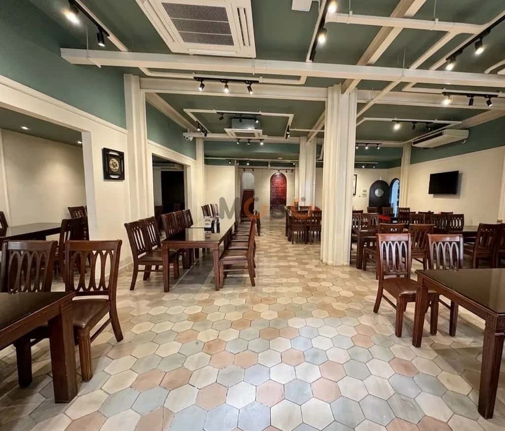 Cho thuê nhà mặt tiền Hồ Xuân Hương Quận 3, TP.HCM – giá 240 triệu — Hình 2
