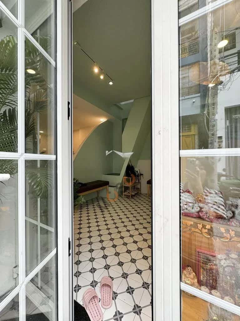 Cho thuê BĐS khác Ðường Ðề Thám Quận 1, TP.HCM – 1 phòng ngủ, giá 4 triệu — Hình 3 Cho thuê BĐS khác Ðường Ðề Thám Quận 1, TP.HCM – 1 phòng ngủ, giá 4 triệu — Hình 3