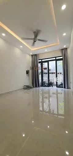 Cho thuê nhà hẻm Quận 5, TP.HCM – 3 phòng ngủ, giá 19 triệu — Hình 3 Cho thuê nhà hẻm Quận 5, TP.HCM – 3 phòng ngủ, giá 19 triệu — Hình 3
