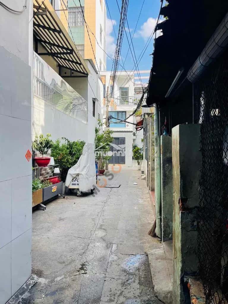 Cho thuê nhà hẻm Nguyễn Lâm Quận Bình Thạnh, TP.HCM – 2 phòng ngủ, giá 7 triệu