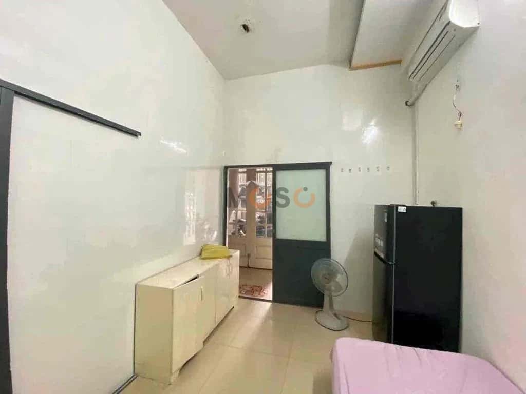 Cho thuê nhà mặt tiền Tân Chánh Hiệp Quận 12, TP.HCM – 5 phòng ngủ, giá 10 triệu — Hình 3