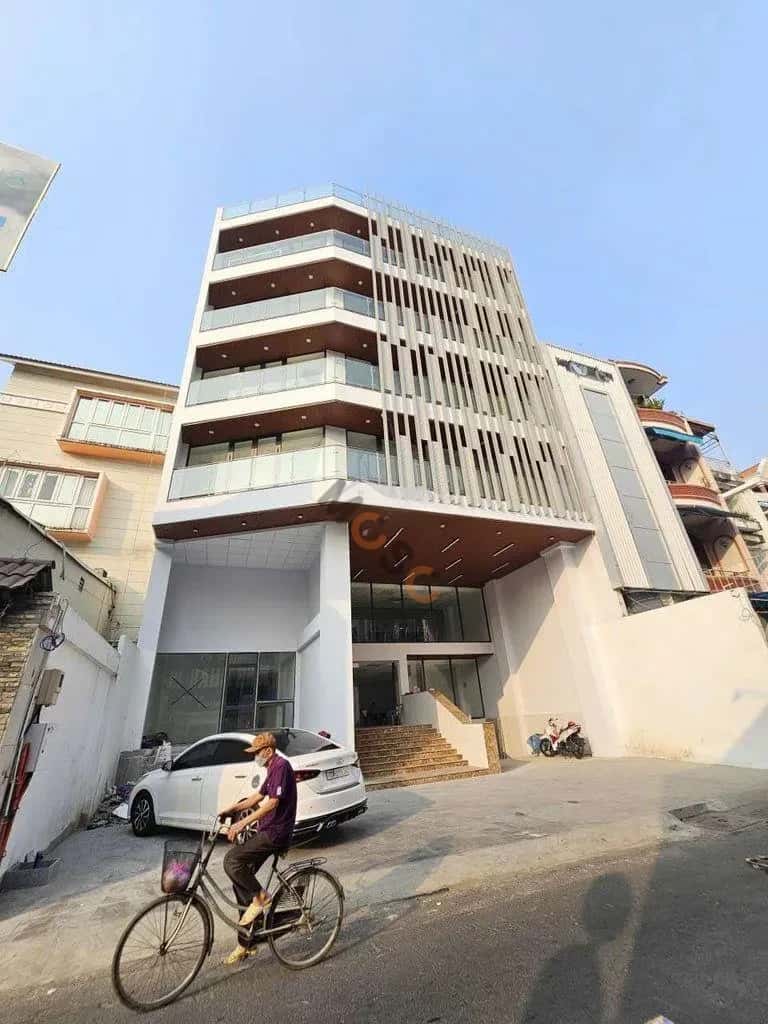 Cho thuê văn phòng Nguyễn Trọng Tuyển Quận Tân Bình, TP.HCM – giá 120 triệu
