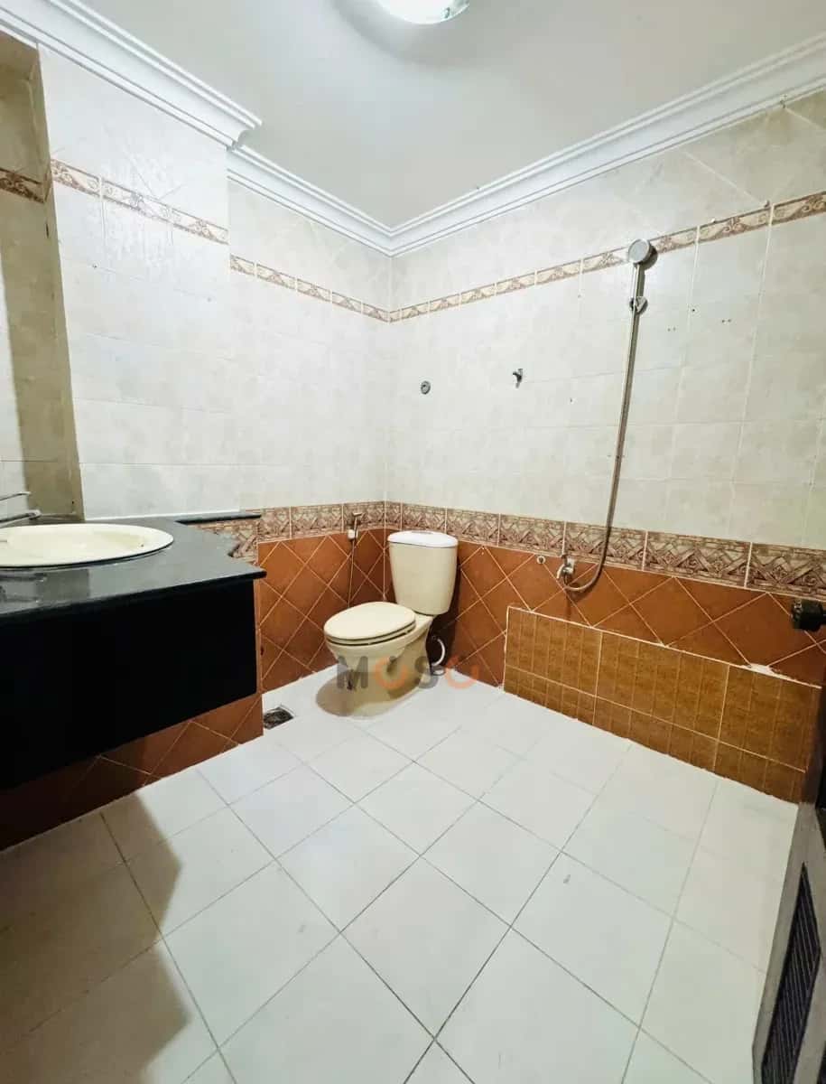 Cho thuê phòng trọ Nguyễn Trọng Tuyển Quận Tân Bình, TP.HCM – 6 phòng ngủ, giá 1.8 triệu — Hình 3