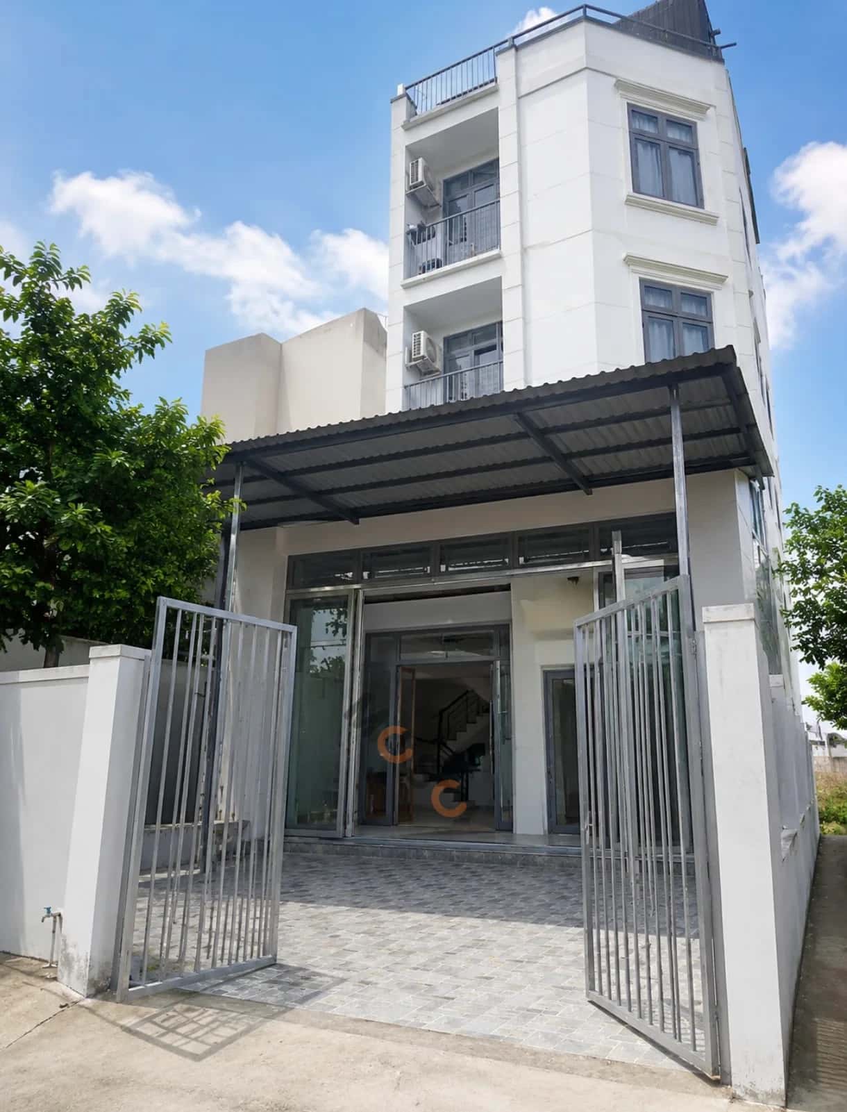 Bán nhà hẻm Thạnh Xuân 25 Quận 12, TP.HCM – 4 phòng ngủ, giá 6.5 tỷ — Hình 2 Bán nhà hẻm Thạnh Xuân 25 Quận 12, TP.HCM – 4 phòng ngủ, giá 6.5 tỷ — Hình 2