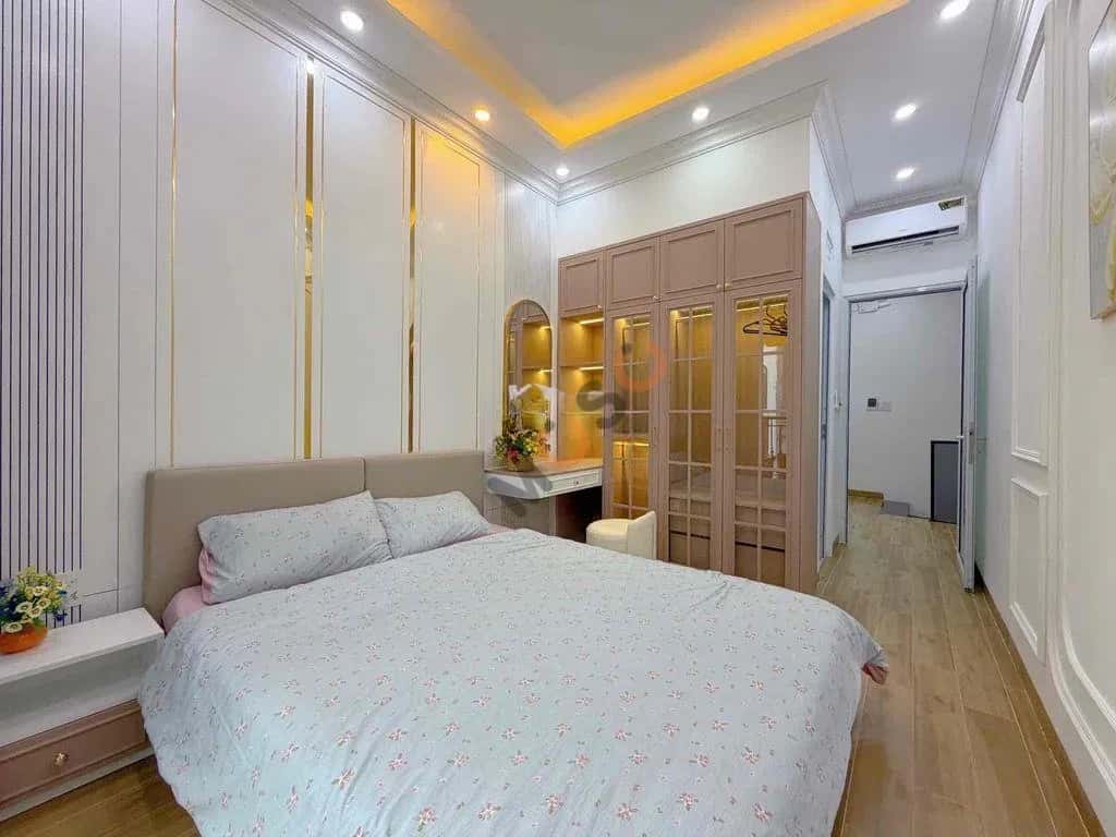 Cho thuê nhà hẻm Lê Đình Lý Hải Châu, Đà Nẵng – 4 phòng ngủ, giá 27 triệu — Hình 3
