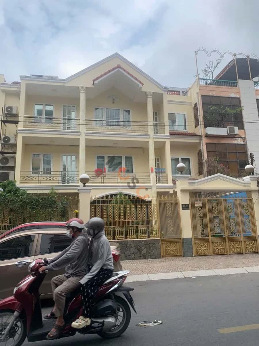 Cho thuê nhà mặt tiền Đường Trần Quang Diệu Quận 3, TP.HCM – giá 180 triệu