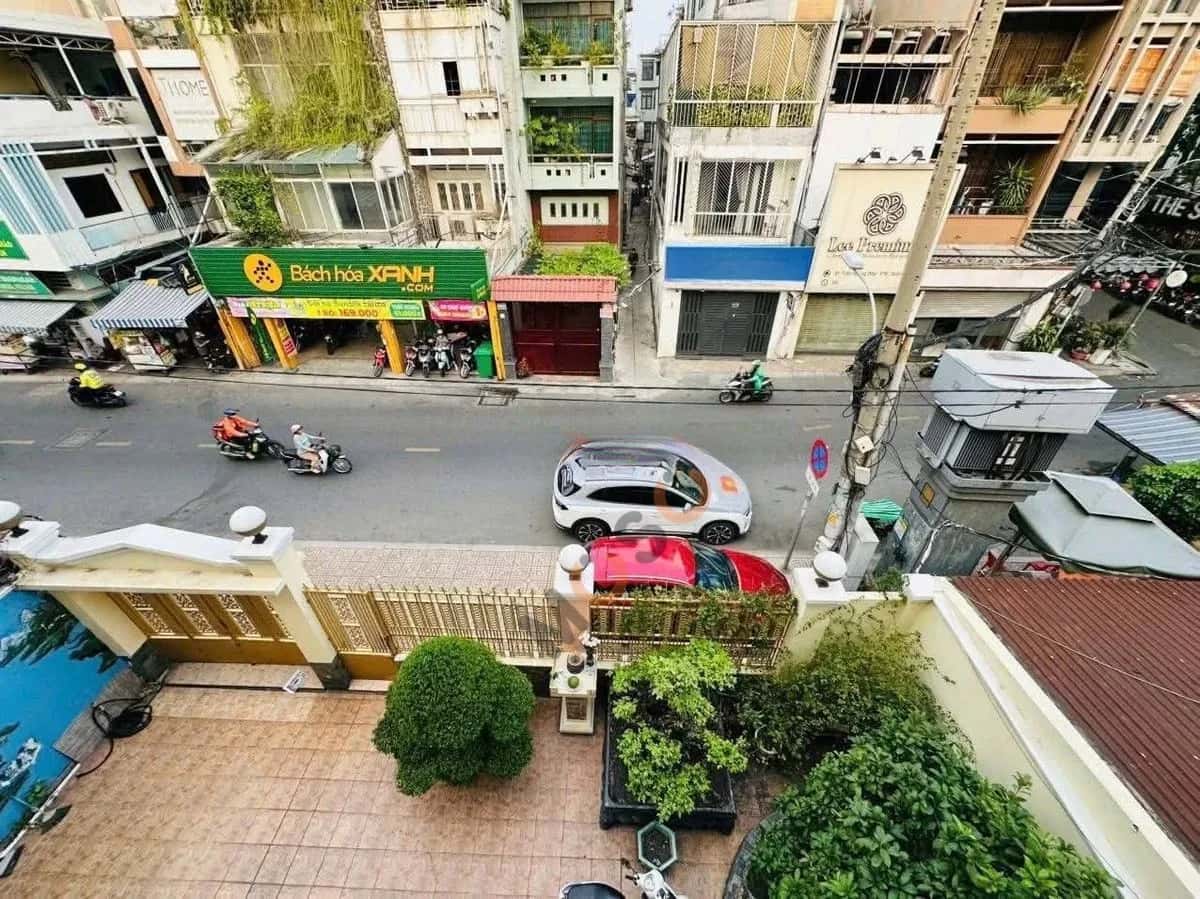 Cho thuê nhà mặt tiền Đường Trần Quang Diệu Quận 3, TP.HCM – giá 180 triệu — Hình 3