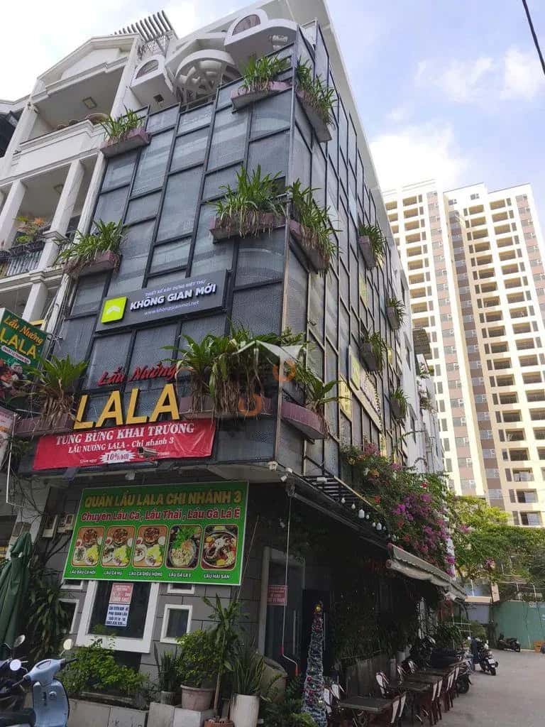 Cho thuê nhà hẻm Lý Thường Kiệt Quận 10, TP.HCM – 5 phòng ngủ, giá 25 triệu