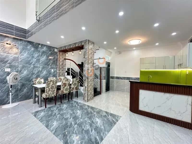 Cho thuê nhà hẻm Lê Văn Sỹ Quận 3, TP.HCM – 4 phòng ngủ, giá 25 triệu