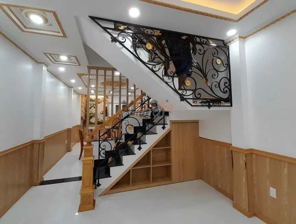 Cho thuê nhà hẻm Đường Cao Thắng Quận 10, TP.HCM – 4 phòng ngủ, giá 18 triệu — Hình 3 Cho thuê nhà hẻm Đường Cao Thắng Quận 10, TP.HCM – 4 phòng ngủ, giá 18 triệu — Hình 3