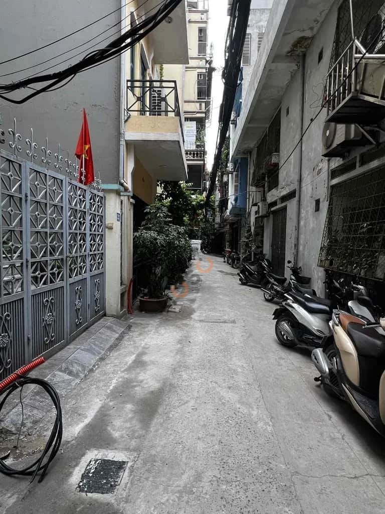 Cho thuê nhà hẻm Điện Biên Phủ Quận Ba Đình, Hà Nội – 3 phòng ngủ, giá 25 triệu — Hình 2