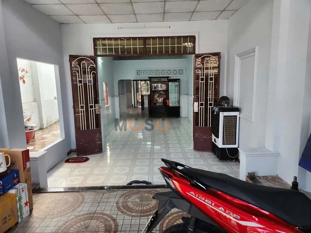 Cho thuê nhà hẻm Đường Tân Hiệp 27 Huyện Hóc Môn, TP.HCM – 2 phòng ngủ, giá 5.6 triệu