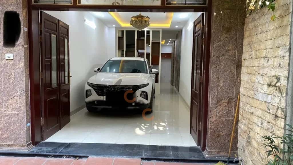 Cho thuê nhà hẻm Phạm Ngọc Thạch Đống Đa, Hà Nội – 5 phòng ngủ, giá 22 triệu — Hình 2