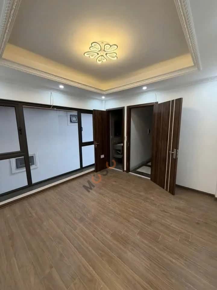 Cho thuê nhà hẻm Văn Chương Đống Đa, Hà Nội – 4 phòng ngủ, giá 11 triệu — Hình 2 Cho thuê nhà hẻm Văn Chương Đống Đa, Hà Nội – 4 phòng ngủ, giá 11 triệu — Hình 2