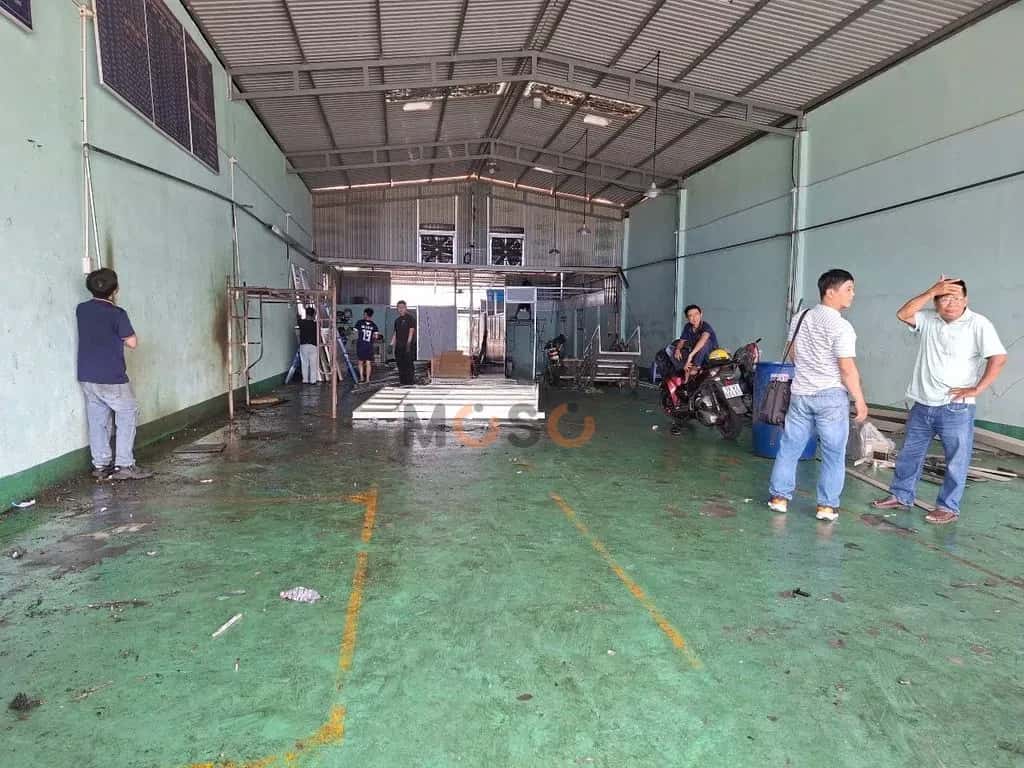 Cho thuê kho, nhà xưởng Xe Công Dĩ An, Bình Dương – giá 19 triệu