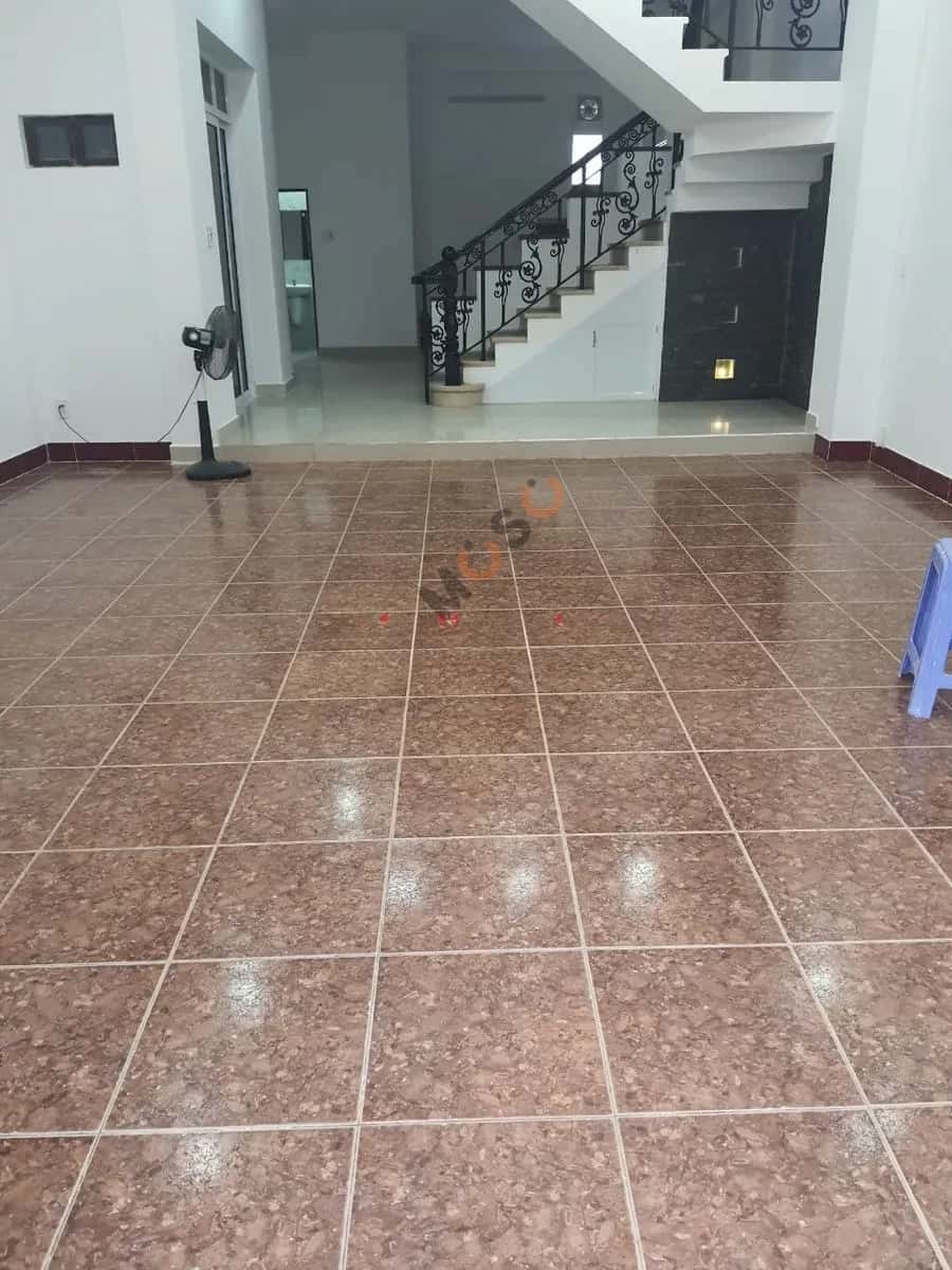 Cho thuê nhà hẻm Nguyễn Thượng Hiền Phú Nhuận, TP.HCM – 4 phòng ngủ, giá 35 triệu — Hình 3