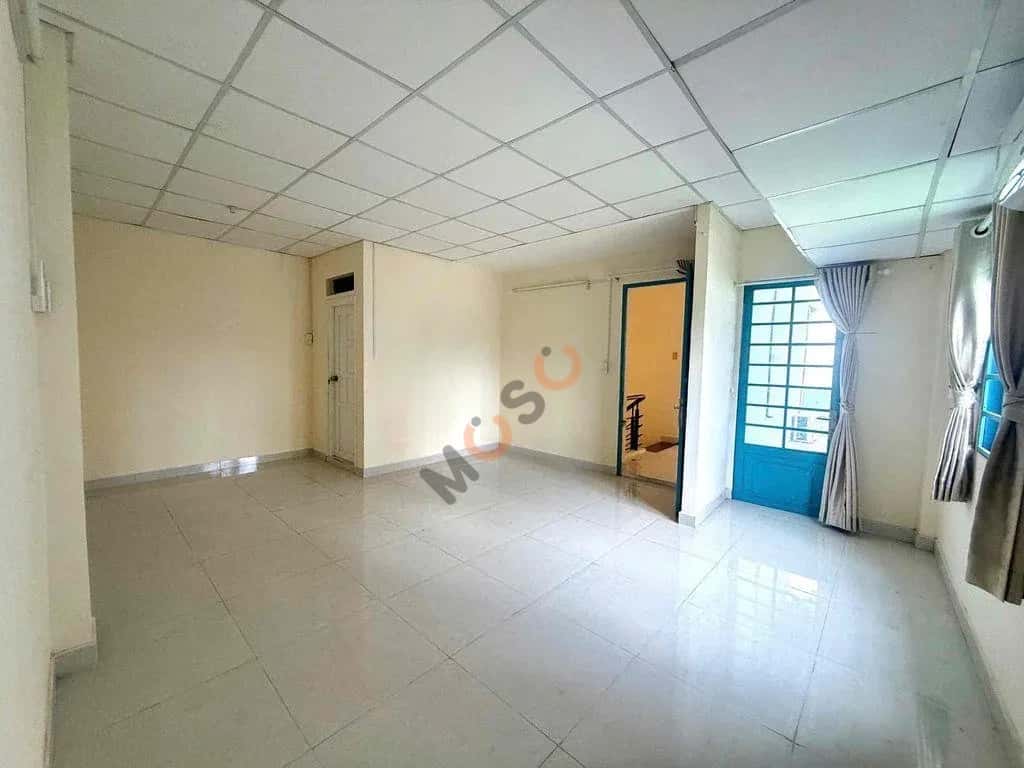 Cho thuê nhà hẻm Trương Công Định Quận Tân Bình, TP.HCM – 5 phòng ngủ, giá 16.5 triệu — Hình 3 Cho thuê nhà hẻm Trương Công Định Quận Tân Bình, TP.HCM – 5 phòng ngủ, giá 16.5 triệu — Hình 3