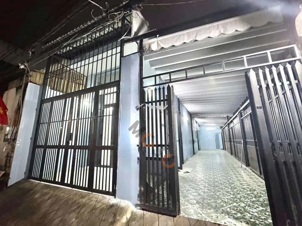 Cho thuê nhà hẻm Lê Văn Quới Quận Bình Tân, TP.HCM – 3 phòng ngủ, giá 13 triệu — Hình 2 Cho thuê nhà hẻm Lê Văn Quới Quận Bình Tân, TP.HCM – 3 phòng ngủ, giá 13 triệu — Hình 2