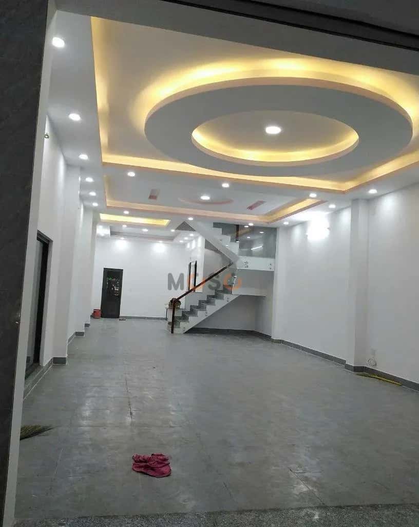 Cho thuê văn phòng Đường Sư Vạn Hạnh Quận 10, TP.HCM – 5 phòng ngủ, giá 25 triệu — Hình 2