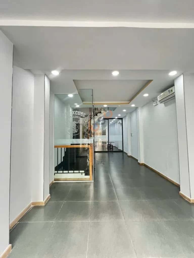 Cho thuê nhà mặt tiền Võ Văn Tần Quận 3, TP.HCM – giá 80 triệu — Hình 3