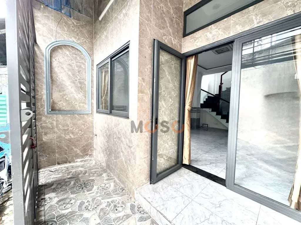 Cho thuê nhà hẻm đg.âu cơ Quận Tân Bình, TP.HCM – 2 phòng ngủ, giá 12.5 triệu