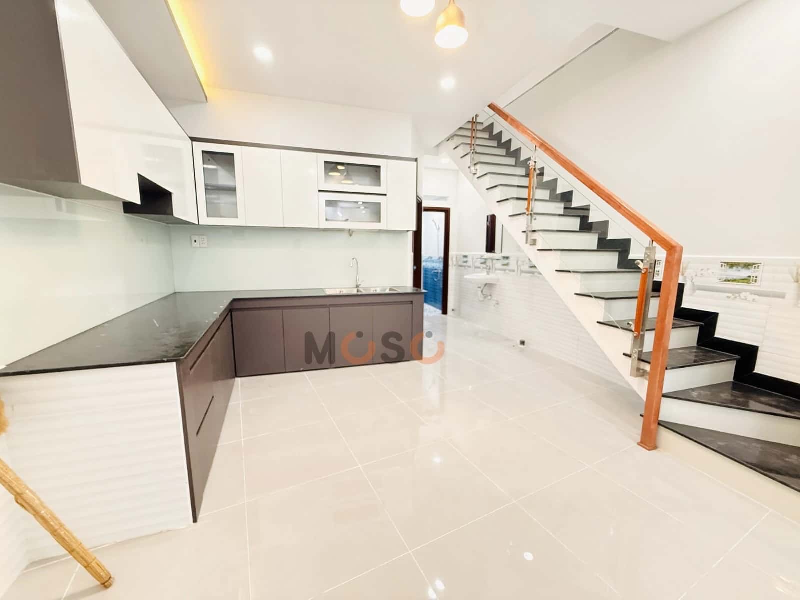 Bán nhà mặt tiền Đặng Minh Trứ Quận Tân Bình, TP.HCM – 3 phòng ngủ, giá 4.9 tỷ — Hình 2
