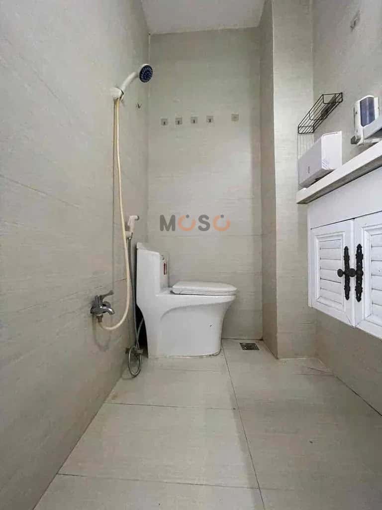 Cho thuê nhà hẻm Thích Quảng Đức Quận Phú Nhuận, TP.HCM – 3 phòng ngủ, giá 9 triệu — Hình 2