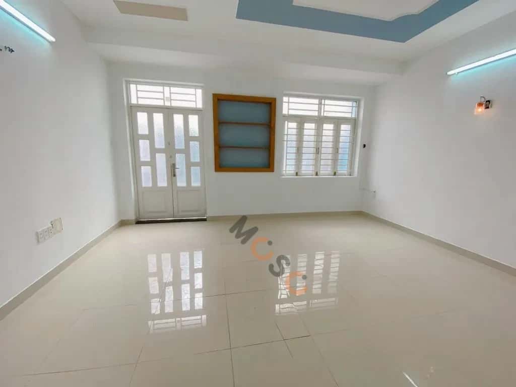 Cho thuê nhà mặt tiền Nguyễn Trọng Tuyển Quận Phú Nhuận, TP.HCM – 5 phòng ngủ, giá 28 triệu — Hình 3