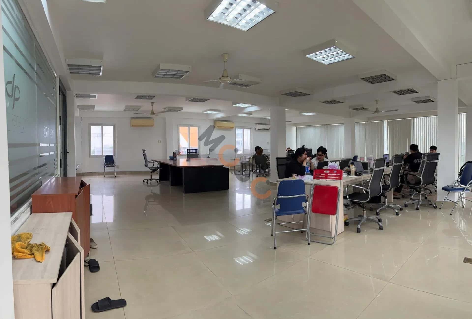 Cho thuê văn phòng Trường Sơn Quận Tân Bình, TP.HCM – giá 55 triệu Cho thuê văn phòng Trường Sơn Quận Tân Bình, TP.HCM – giá 55 triệu
