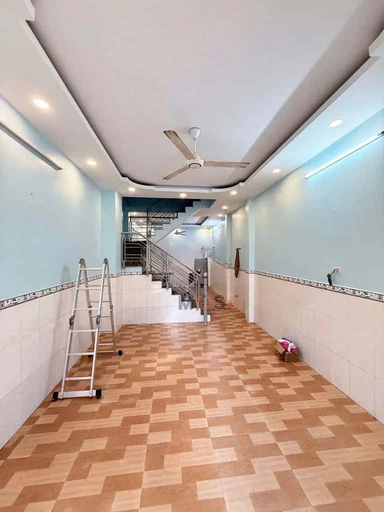 Cho thuê nhà hẻm Số 5 Bình Tân, TP.HCM – 3 phòng ngủ, giá 10 triệu — Hình 3 Cho thuê nhà hẻm Số 5 Bình Tân, TP.HCM – 3 phòng ngủ, giá 10 triệu — Hình 3