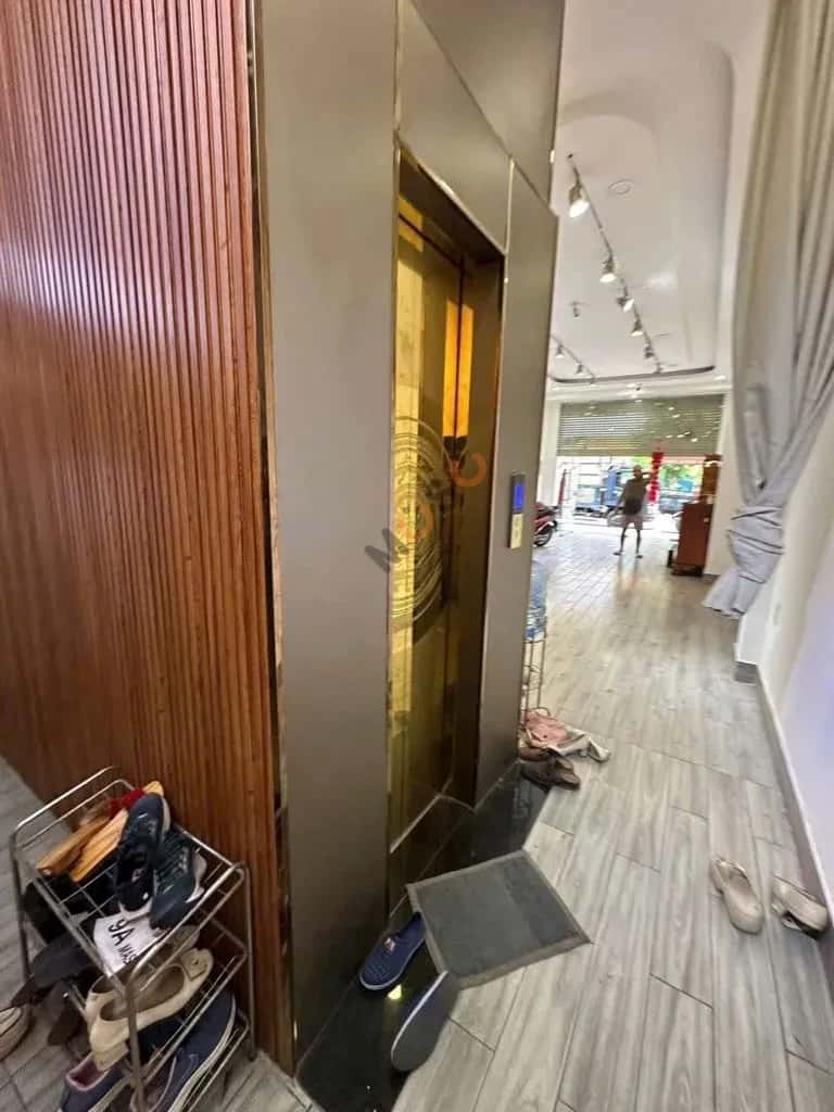 Cho thuê nhà mặt tiền Đường Nguyễn Văn Lượng Gò Vấp, TP.HCM – 6 phòng ngủ, giá 53 triệu — Hình 2 Cho thuê nhà mặt tiền Đường Nguyễn Văn Lượng Gò Vấp, TP.HCM – 6 phòng ngủ, giá 53 triệu — Hình 2