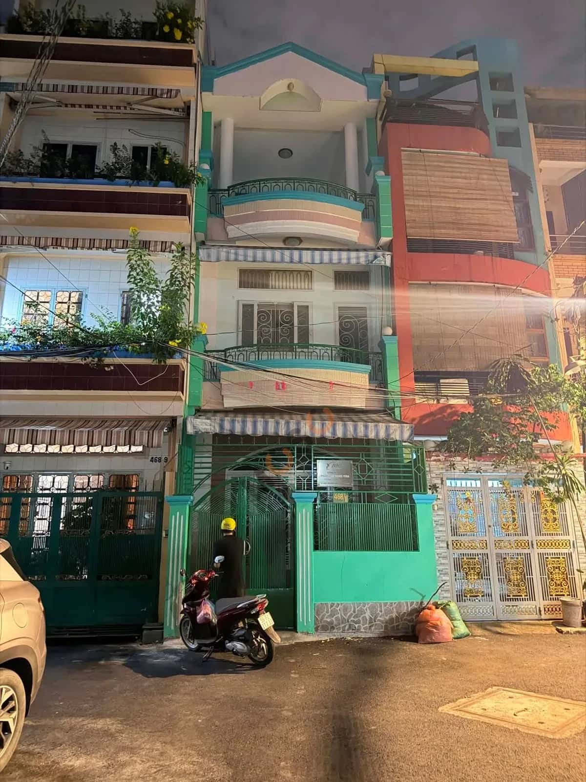 Cho thuê nhà hẻm Nguyễn Kiệm Phú Nhuận, TP.HCM – 5 phòng ngủ, giá 18 triệu