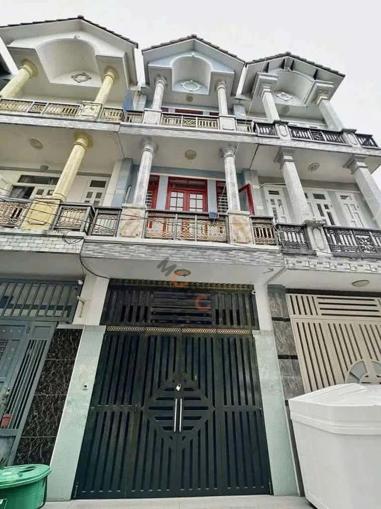 Cho thuê nhà hẻm Hiệp Thành 13 Quận 12, TP.HCM – 3 phòng ngủ, giá 10 triệu