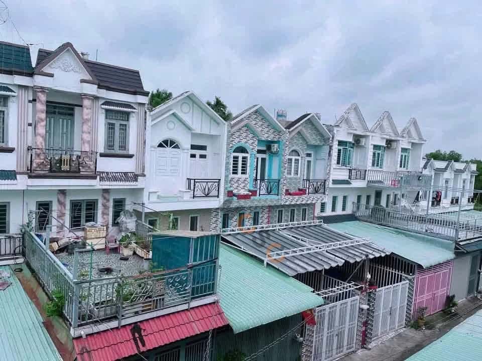 Bán nhà mặt tiền Vành đai 3 Huyện Củ Chi, TP.HCM – 3 phòng ngủ, giá 1.4 tỷ — Hình 3 Bán nhà mặt tiền Vành đai 3 Huyện Củ Chi, TP.HCM – 3 phòng ngủ, giá 1.4 tỷ — Hình 3